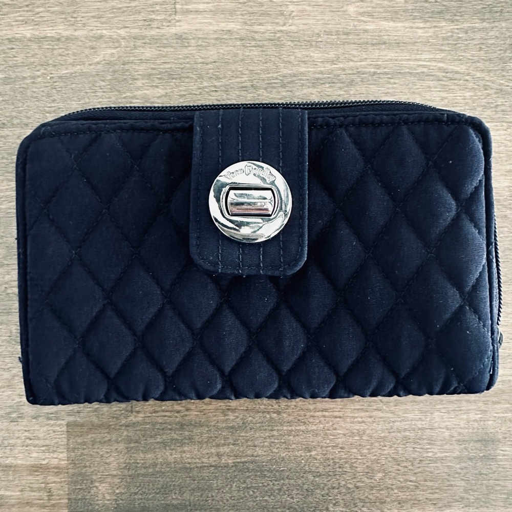 Vera Bradley Navy Blue Wallet New